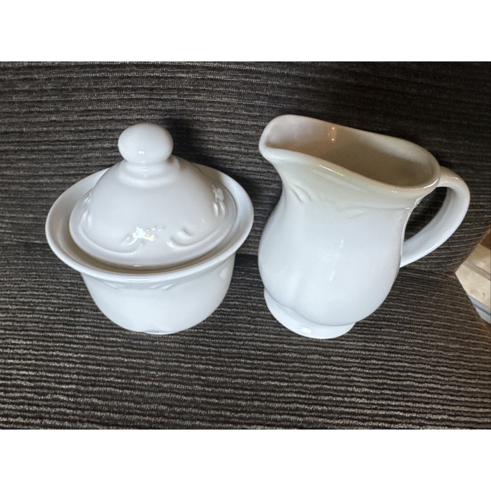 Vintage Pfaltzgraff Filigree White Creamer and Sugar Bowl Set W/ Lid Made in USA